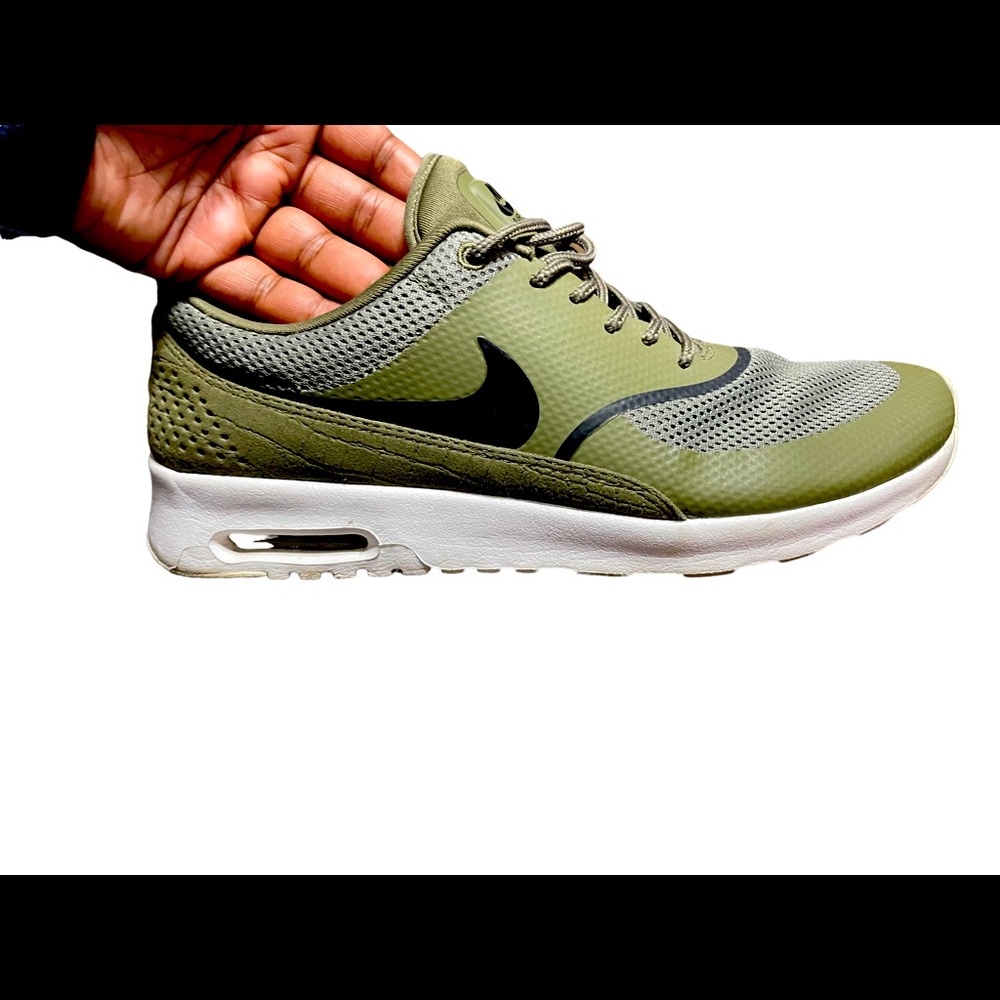 Nike Sneakers